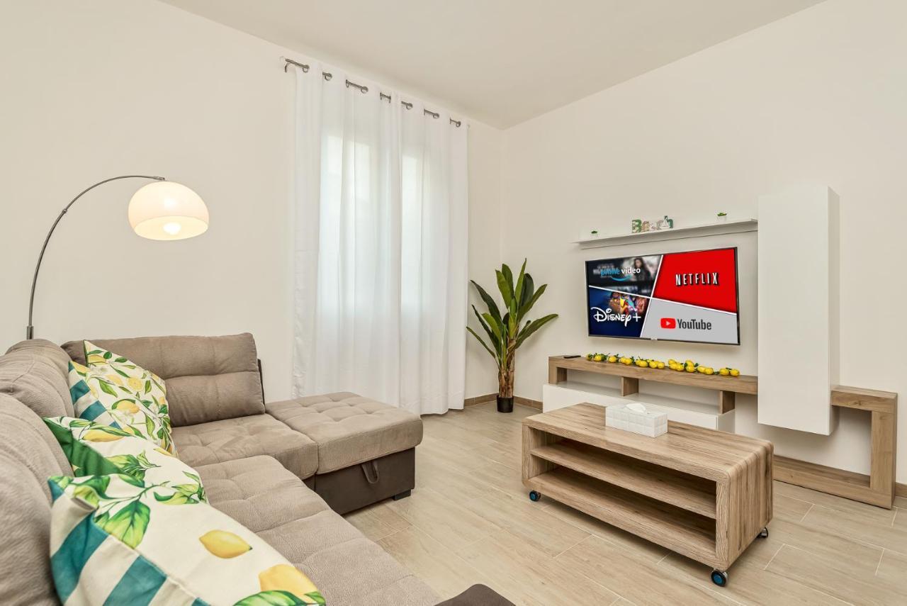 La Spezia - New Home With Netflix & Free Parking Zewnętrze zdjęcie